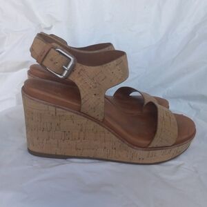 Gentle Souls Signature Kenneth Kole Judi Cork Wedge Sandals Tan Size 9M
